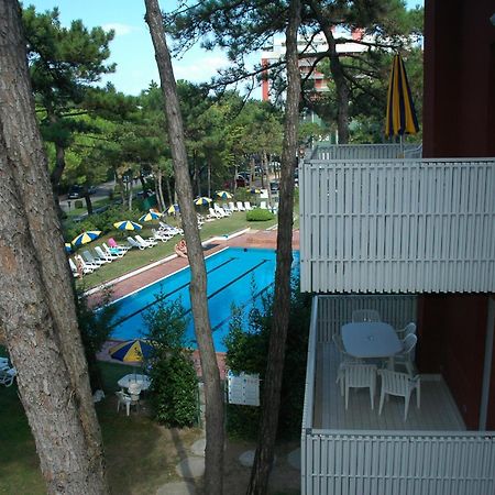 Appartamenti Vacanza Albatros Lignano Sabbiadoro Exterior foto