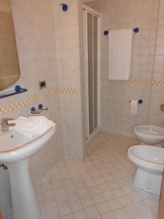 Appartamenti Vacanza Albatros Lignano Sabbiadoro Exterior foto